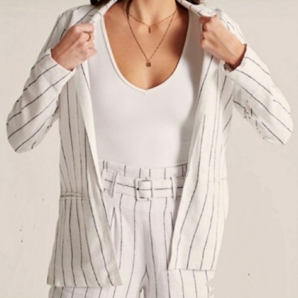 Abercrombie & Fitch Linen Pinstripe Long Sleeve White Blazer Womens Size Small - Picture 14 of 14